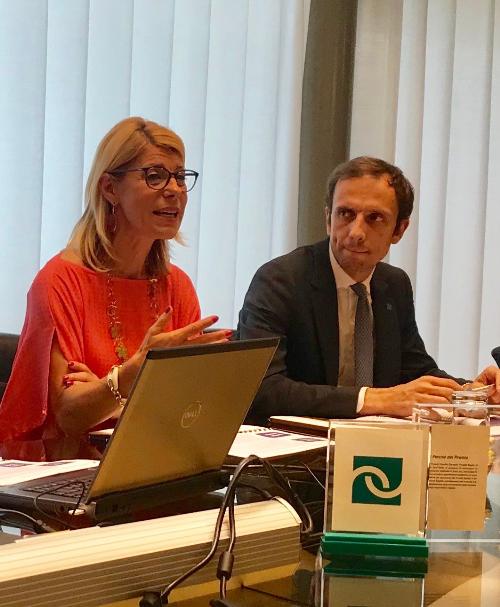Il governatore del Friuli Venezia Giulia, Massimiliano Fedriga, e la presidente di Friulia, Federica Seganti, alla presentazione del programma 2019-2022 della finanziaria.
